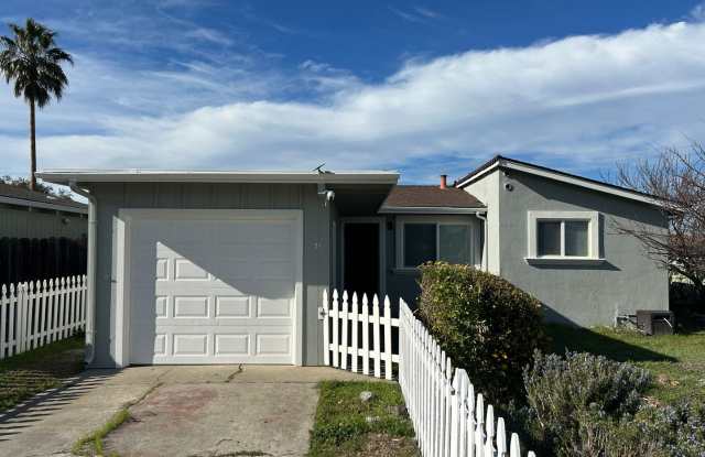 Adorable Two Bedroom in San Juan Bautista! photos photos Adorable Two Bedroom in San Juan Bautista! photos photos