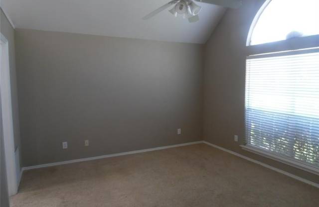 7740 Tournament Road Gallery 4