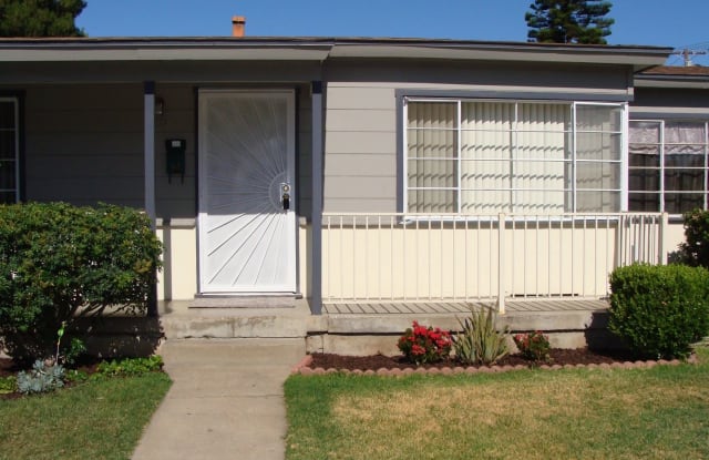 186 North Sunshine Street - 186 N Sunshine Ave, El Cajon, CA 92020