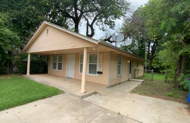 2 bedroom 1 bath photos photos