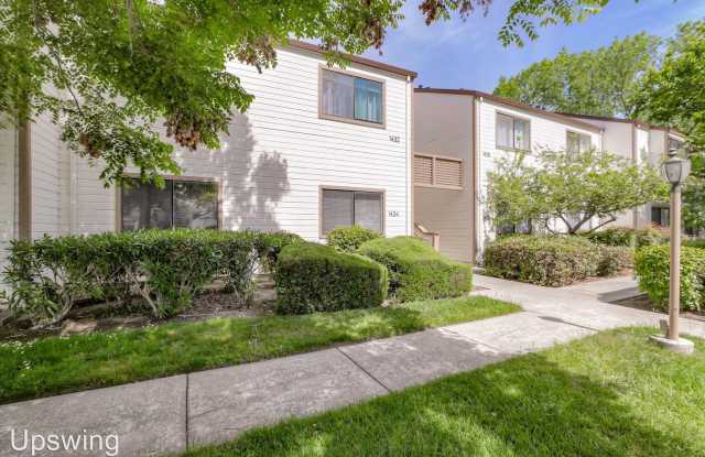 1434 Park Entrance Dr. Gallery 4
