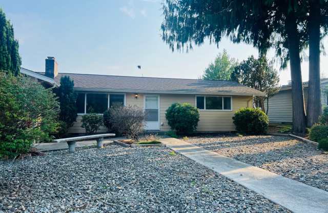 Partially Furnished 2 bedroom, 1.5 bath in Mount Vernon Gallery 2