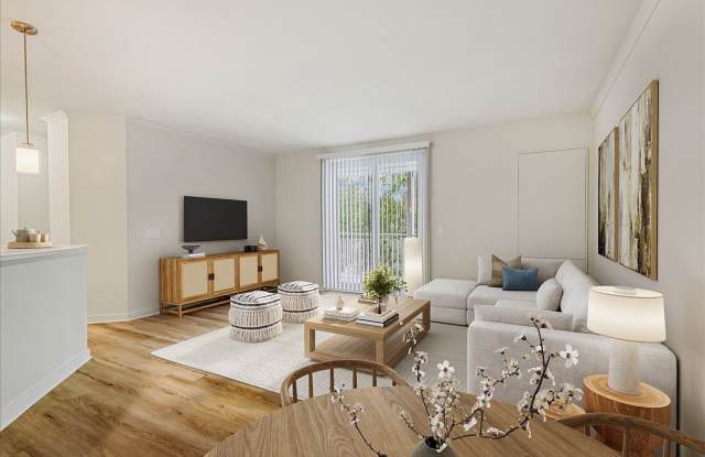 River House Apartments Gallery 3