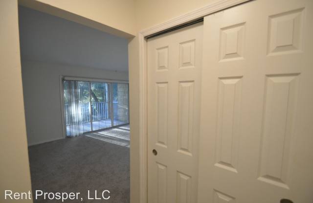 4196 Versailles Dr #D Gallery 2