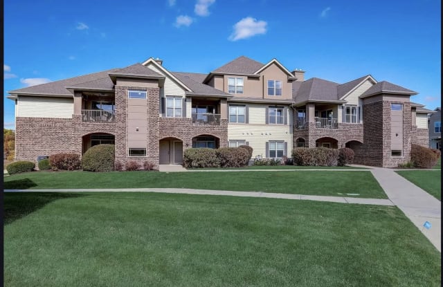 3053 West Drexel Avenue - 3053 West Drexel Avenue, Franklin, WI 53132