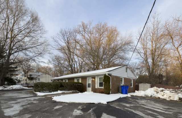 9329 Old Scaggsville Road - B photos photos