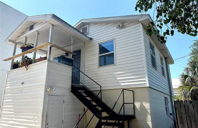 773 4TH AVENUE N photos photos