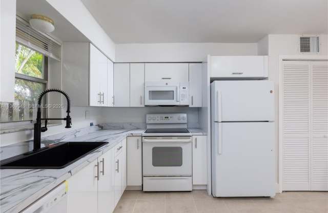 129 SE 4th St photos photos