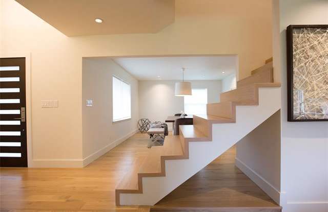 8418 Birchcroft Drive Gallery 2