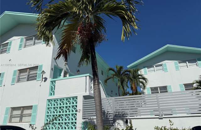 421 NE 68th St photos photos