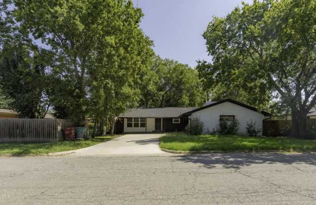 1103 N Grant Dr photos photos 1103 N Grant Dr photos photos