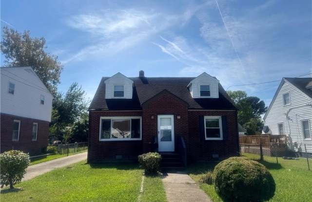 635 Newport News Avenue photos photos