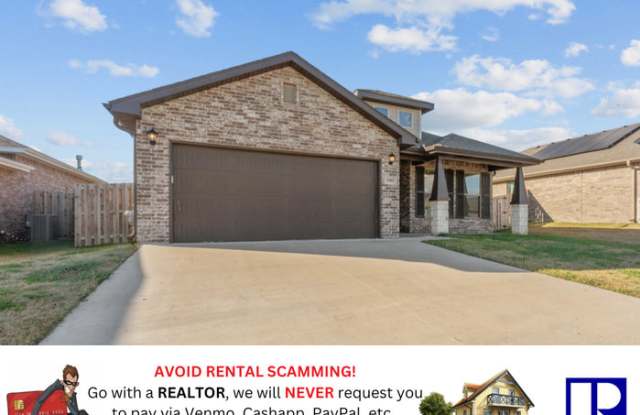 5903 Northwest Hoover Street - 5903 Northwest Hoover Street, Highfill, AR 72713