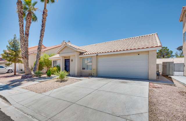 Charming  Bright 3 Bed • 2 Bath Family Home – Available Now! photos photos