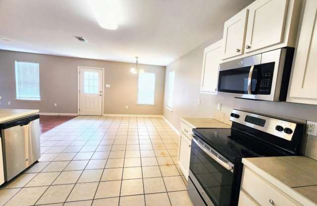 1317 Glenbrook Drive Gallery 4