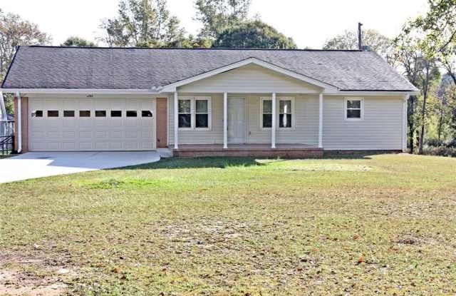 4065 Lee Street - 4065 South Lee Street, Buford, GA 30518