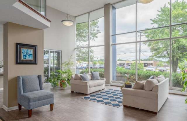 The Westbury Apartments Gallery 4
