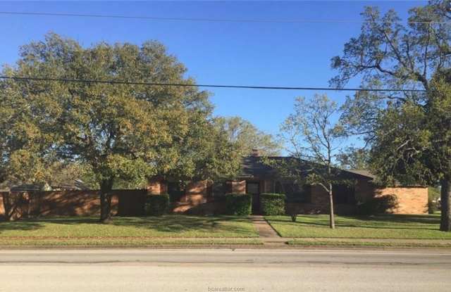 2801 Jennifer Drive - 2801 Jennifer Drive, College Station, TX 77845