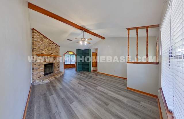 Charming 3-Bedroom Corner Lot Home with Spacious Backyard and Convenient Location | Available Now! Gallery 3