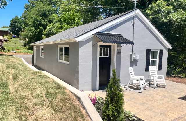 Christiansburg, 2 BR / 1 BA, Available for rent photos photos