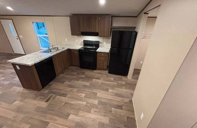 3212 Plateau Dr Gallery 2