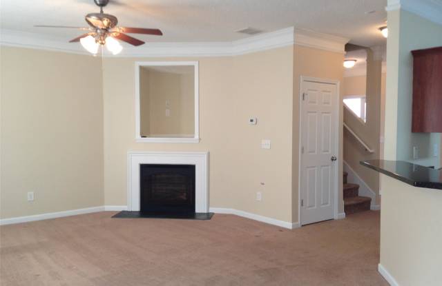 326 Clover Brook Dr Gallery 4