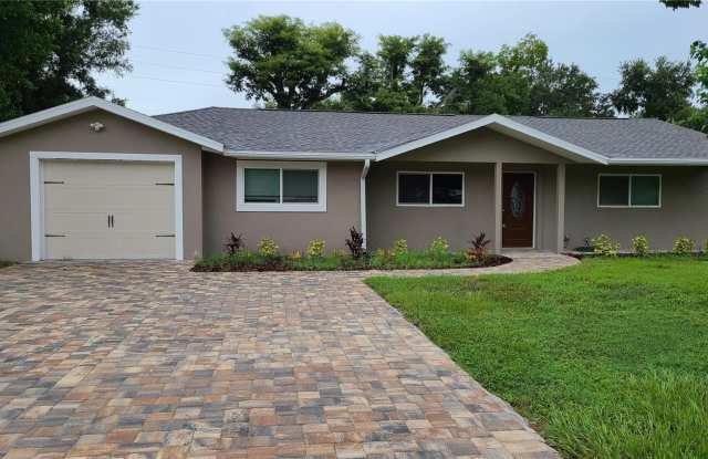 1718 CARDINAL DR photos photos