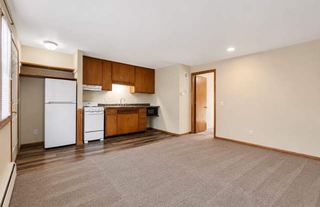 2180-2186 Allen Boulevard - 2182 Gallery 2