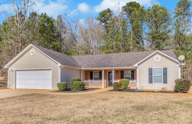 Beautiful Brick Front 3 Bedroom, 2 Bath Home with a 2 Car Garage. photos photos