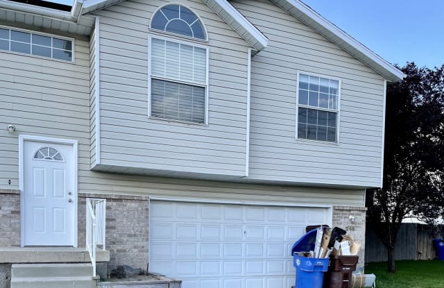 245 Fort Union Boulevard - 245 7200 South, Midvale, UT 84047