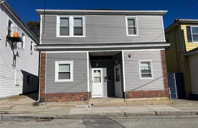 217 State Street unit: 3 F - 217 State Street, Bristol County, RI 02809