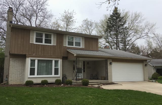 2636 Esch Ct - 2636 Esch Ave, Ann Arbor, MI 48104