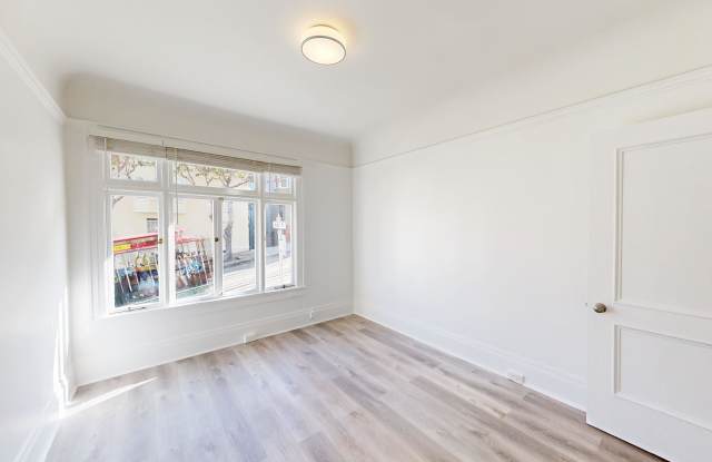 1753 Mason Gallery 1