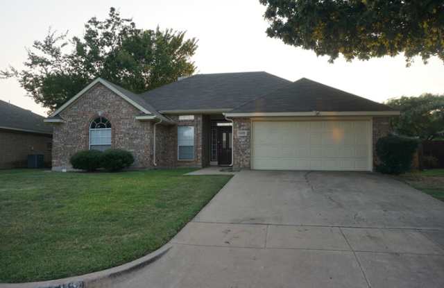 5609 Guadalajara Drive - 5609 Guadalajara Drive, North Richland Hills, TX 76180
