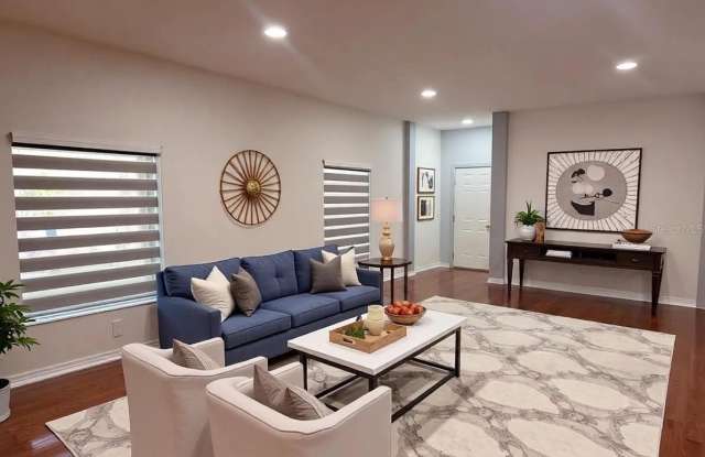 10245 DEVONSHIRE LAKE Drive Gallery 3