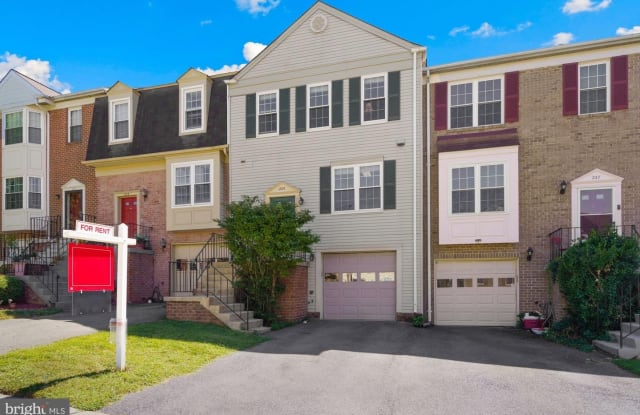 225 LAZY HOLLOW DR - 225 Lazy Hollow Drive, Gaithersburg, MD 20878