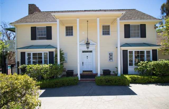 3300 Wonder View Drive - 3300 Wonder View Drive, Los Angeles, CA 90068