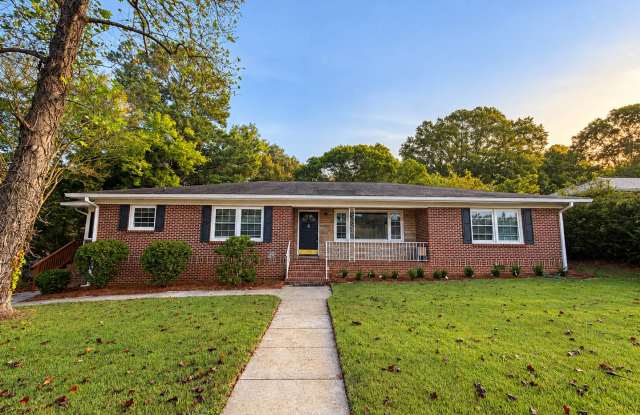 4/3 House in North Hills Subdivision $1,695 Gallery 1
