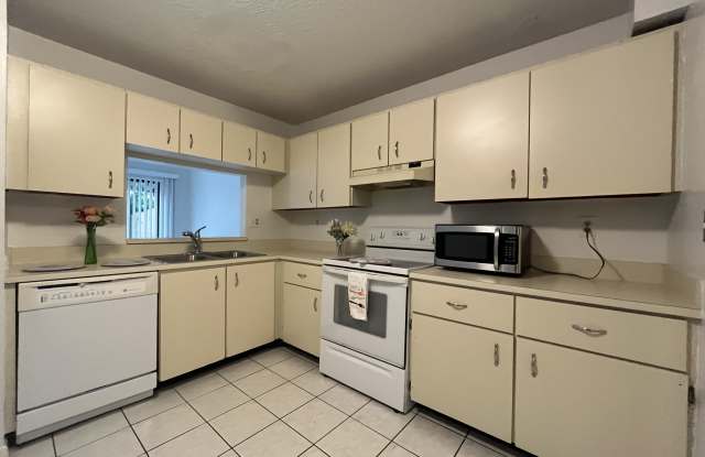 8032 NW 29th St. Unit #7 photos photos