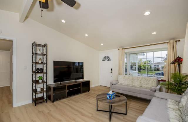 617 Helensburg Street photos photos