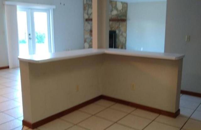 7559 Shadow Bay Dr Gallery 2