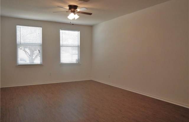 9661 Everson Drive Gallery 4