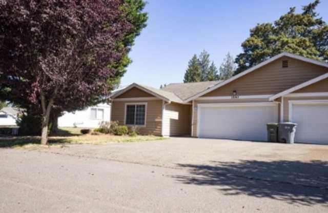 13408 106th Ave E - 13408 106th Avenue East, South Hill, WA 98374
