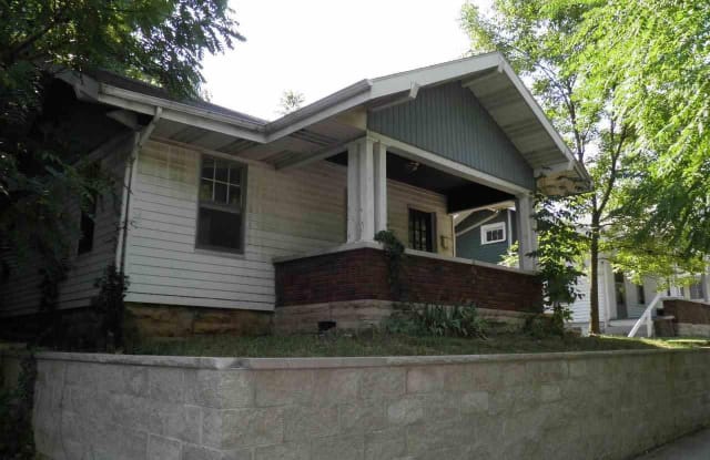 551 S Washington Street - 551 South Washington Street, Bloomington, IN 47401