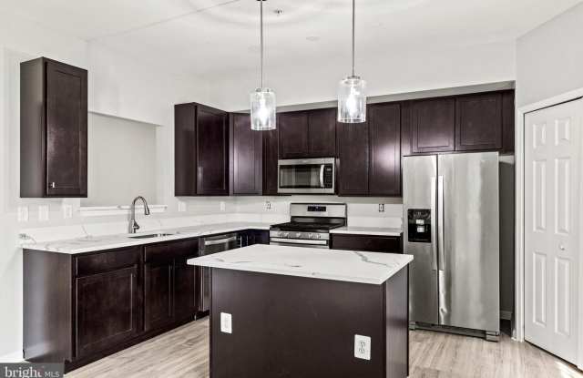 1 HARBOUR HEIGHTS DR #1 photos photos 1 HARBOUR HEIGHTS DR #1 photos photos