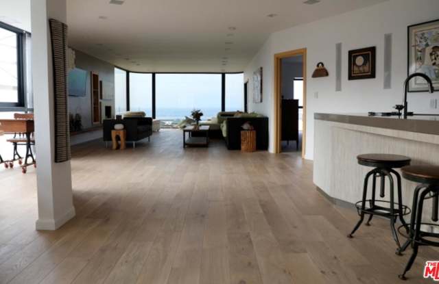 3115 OCEAN FRONT Gallery 2