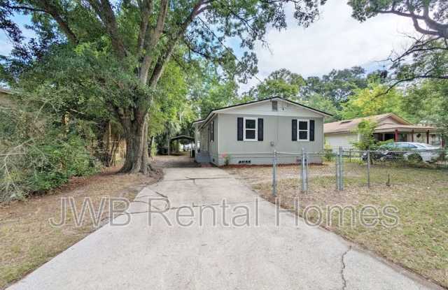 2037 Meharry Ave photos photos