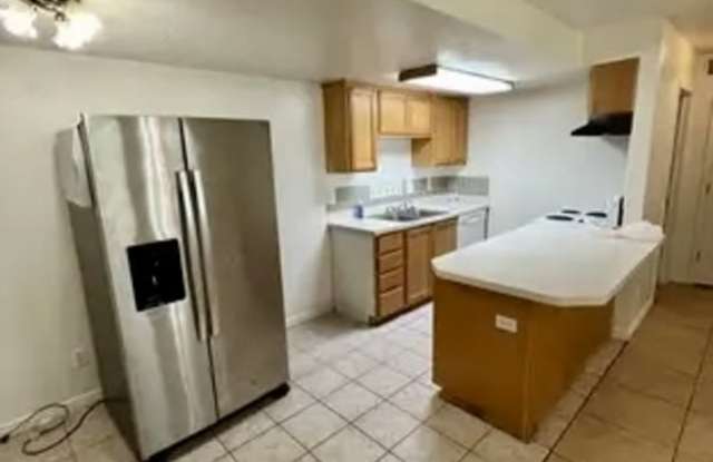 1670 W 100 N Gallery 4