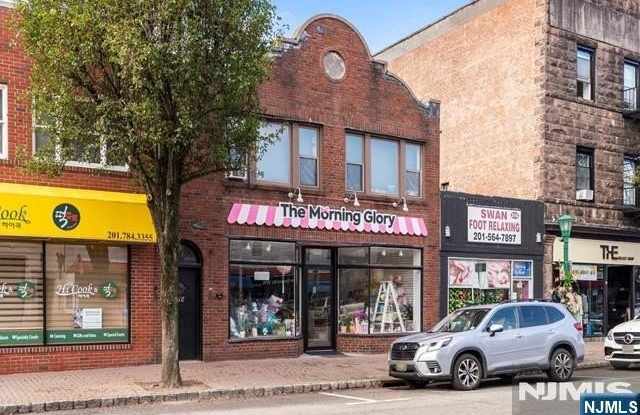 218 Closter Dock Road Gallery 2