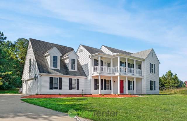 Spacious 3 Bedroom Home with Upstairs Bonus Room on a Secure, Fully Fenced Lot – Just 15 Minutes from Clemson University photos photos